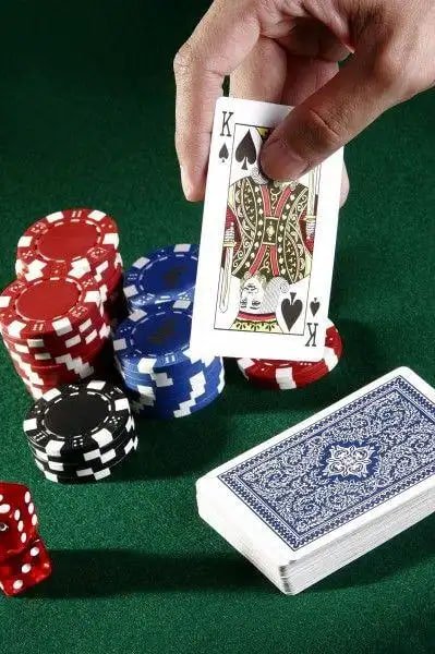 Live Baccarat Dealer Myanmar Online Casino MMK Real Time